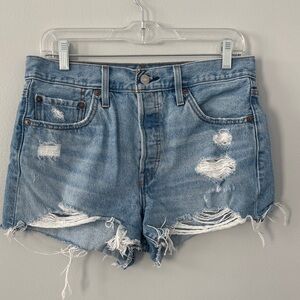 Levi's Women's Shorts Distressed Size 29 Buttonfly Blue Sexy Summer Vacation